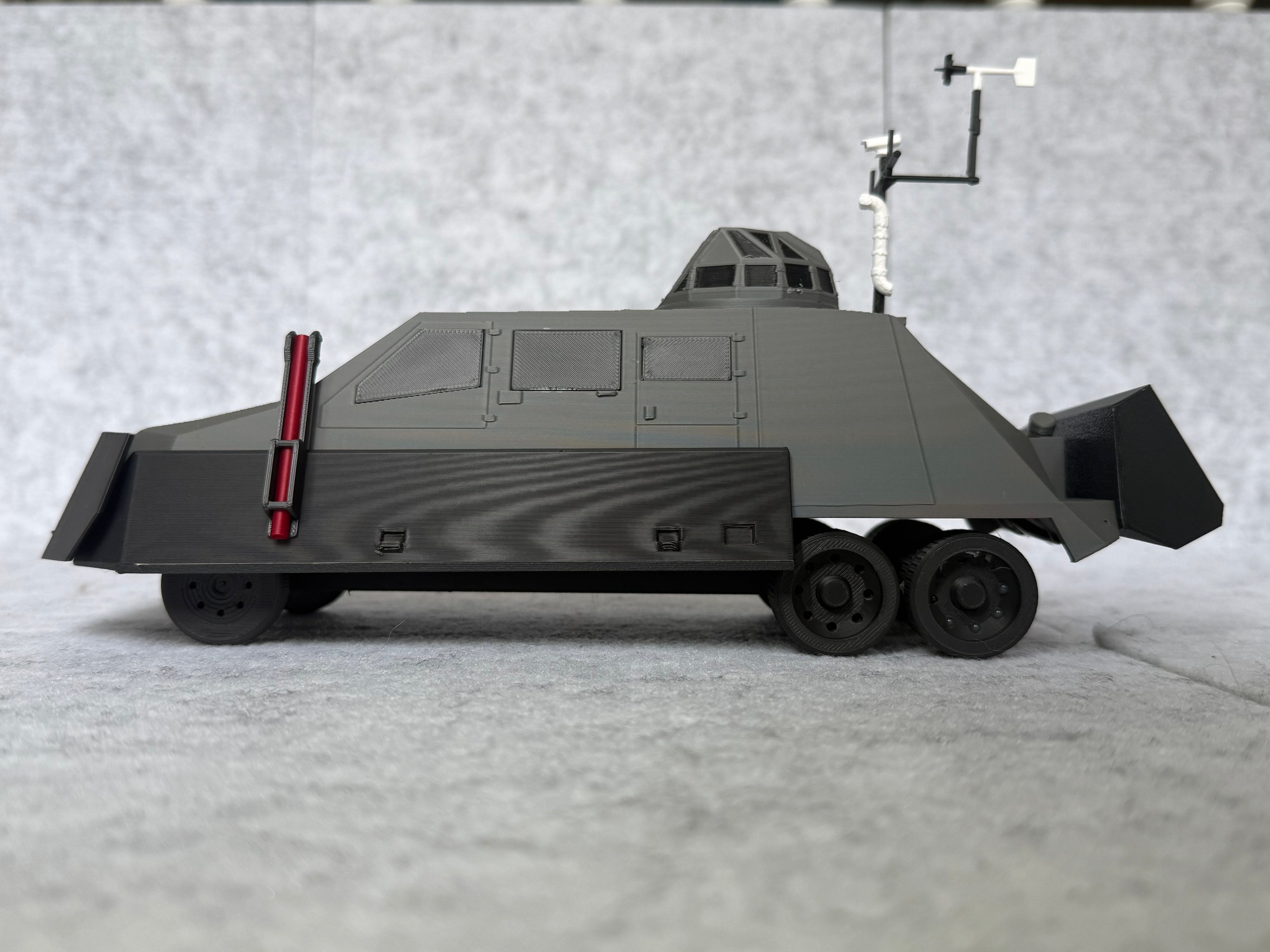 TIV 2 (2009-2011) 1:24 Scale Model