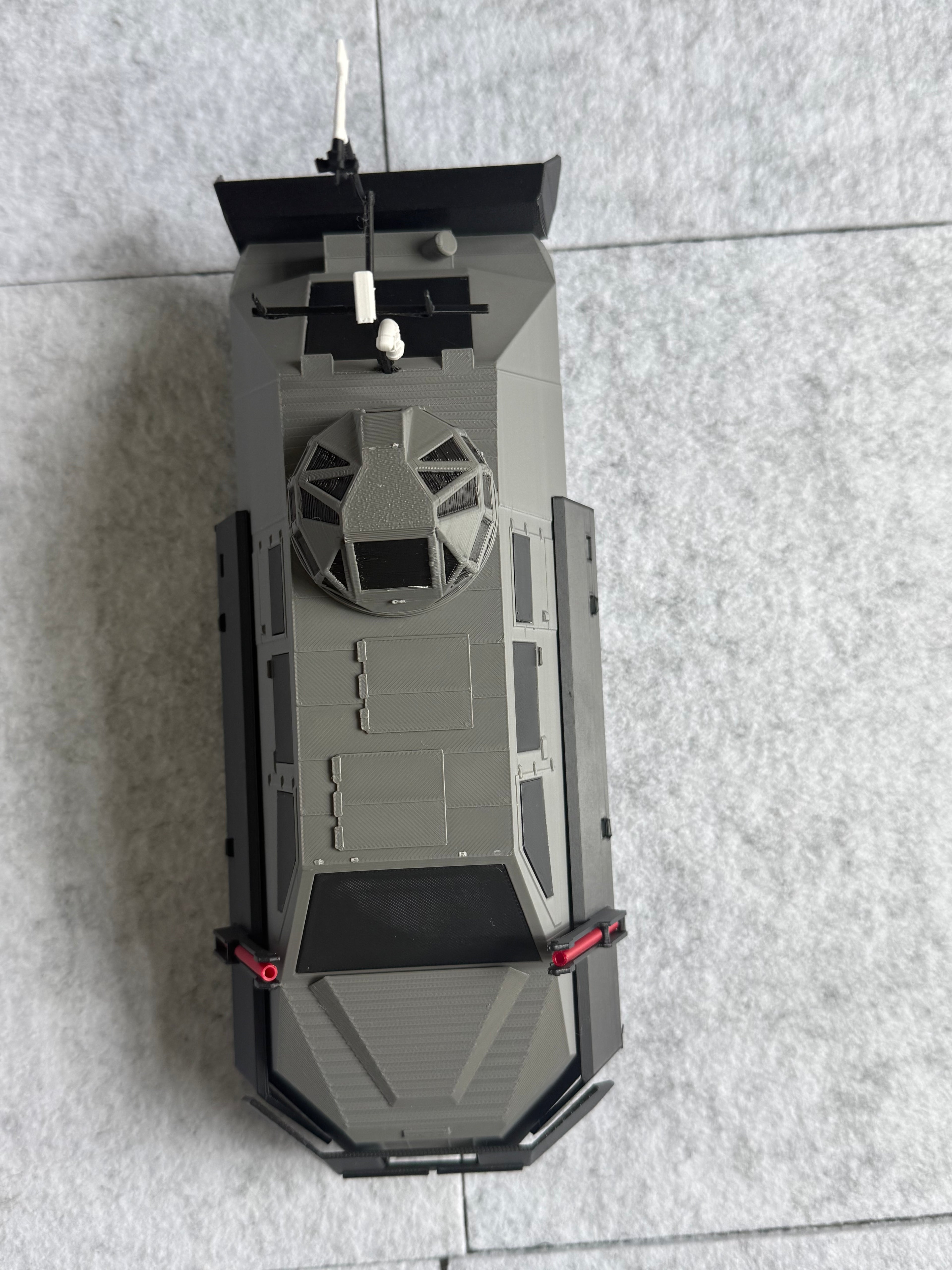 TIV 2 (2009-2011) 1:24 Scale Model